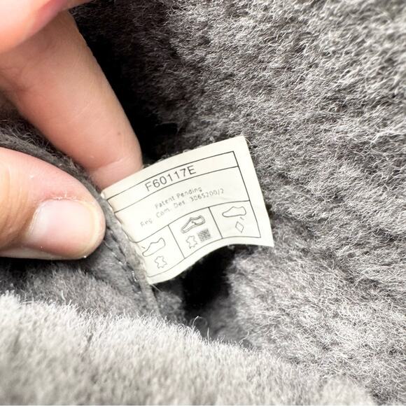 UGG Daney Lace Up Shearling Sheepskin Suede High Top Combat Boots Grey Size 8.5 - Picture 12 of 13